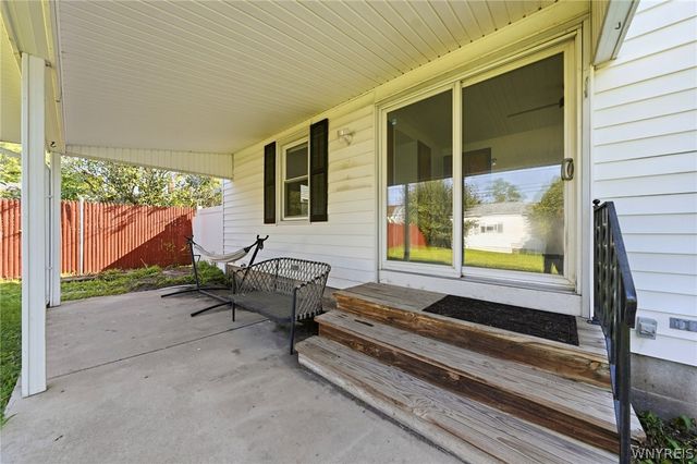 196 Deumant, Tonawanda, NY 14223