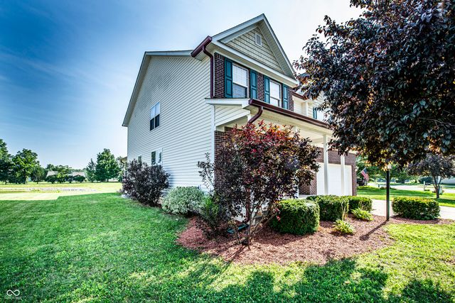 7407 Ponderosa Pines Lane, Indianapolis, IN 46239