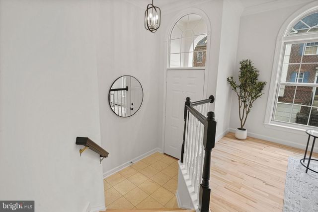 2028 ASHLEIGH WOODS CT, Rockville, MD 20851