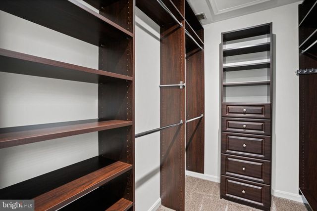 2028 ASHLEIGH WOODS CT, Rockville, MD 20851