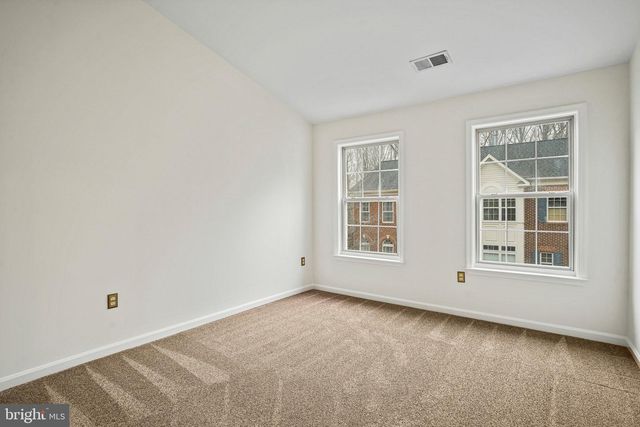 2028 ASHLEIGH WOODS CT, Rockville, MD 20851