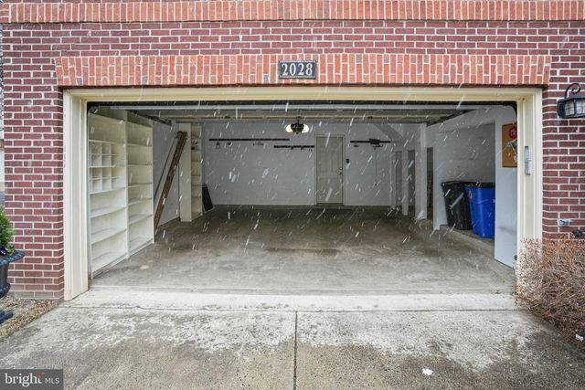 2028 ASHLEIGH WOODS CT, Rockville, MD 20851