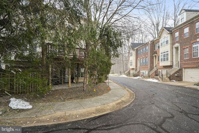 2028 ASHLEIGH WOODS CT, Rockville, MD 20851