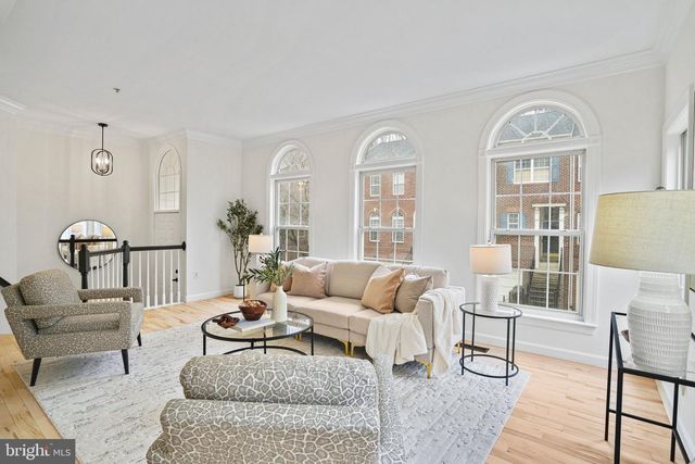 2028 ASHLEIGH WOODS CT, Rockville, MD 20851