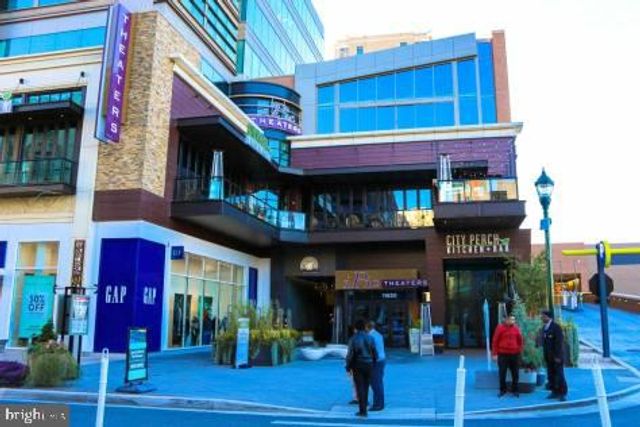 2028 ASHLEIGH WOODS CT, Rockville, MD 20851