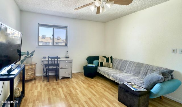 253 E BECK Lane, Phoenix, AZ 85022
