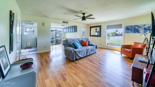 253 E BECK Lane, Phoenix, AZ 85022