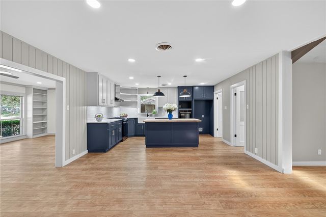 126 Rainbow, Corpus Christi, TX 78411