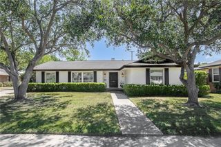 126 Rainbow, Corpus Christi, TX 78411