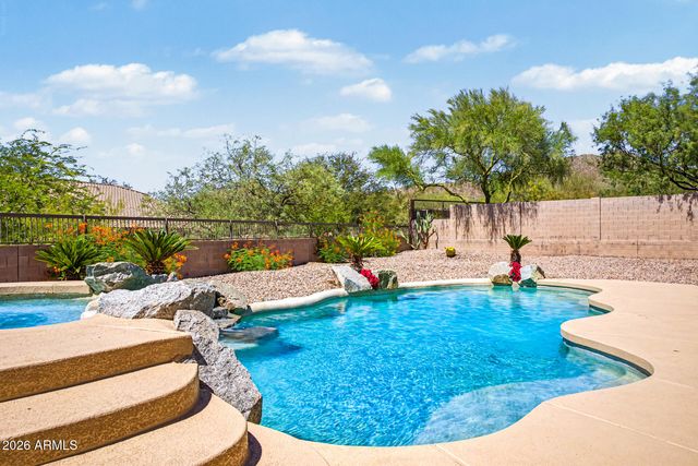 7926 E SADDLEBACK Circle, Mesa, AZ 85207