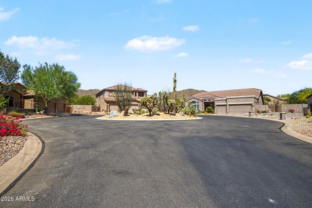 7926 E SADDLEBACK Circle, Mesa, AZ 85207