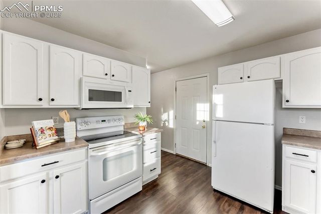 672 Cima Vista Point, Colorado Springs, CO 80916