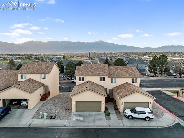 672 Cima Vista Point, Colorado Springs, CO 80916