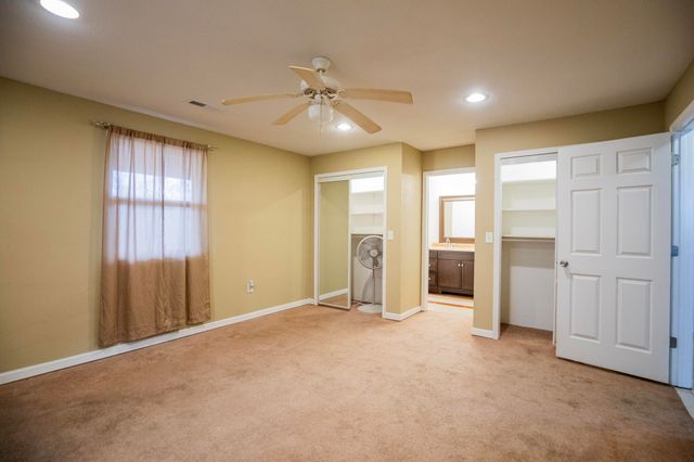 587 Pine Tree Drive, Pineville, MO 64856