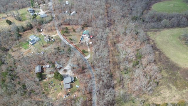 587 Pine Tree Drive, Pineville, MO 64856