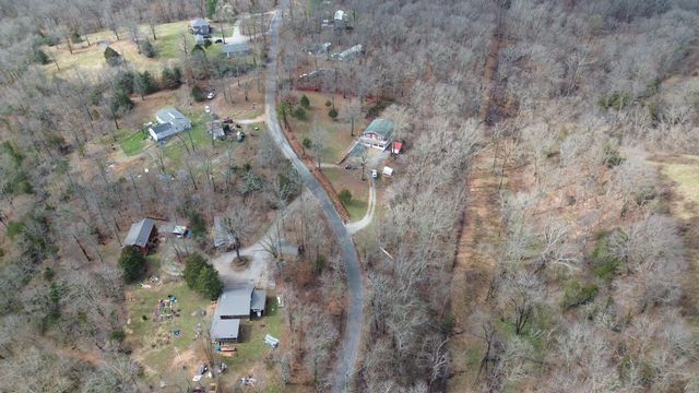 587 Pine Tree Drive, Pineville, MO 64856