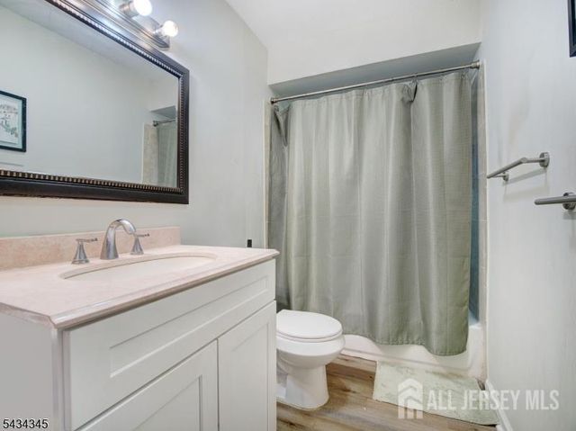 623 Park Avenue, Piscataway, NJ 08854