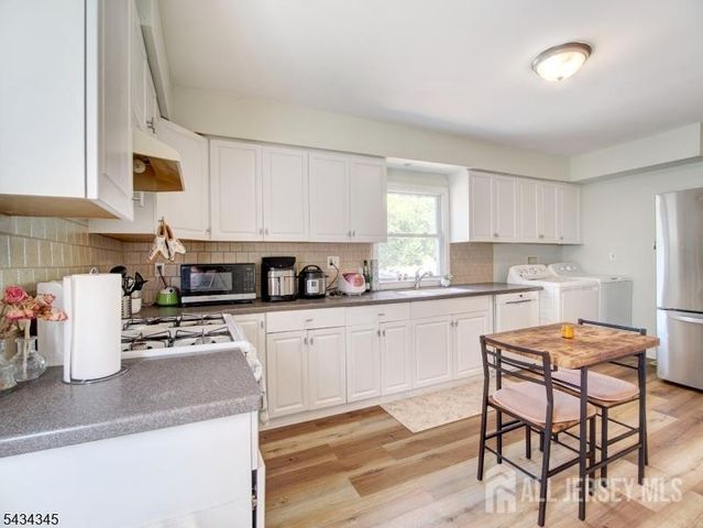 623 Park Avenue, Piscataway, NJ 08854