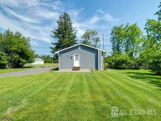 623 Park Avenue, Piscataway, NJ 08854