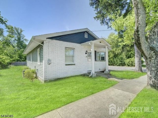 623 Park Avenue, Piscataway, NJ 08854