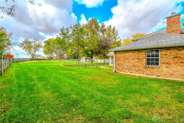 5580 Peters Road, Tipp City, OH 45371