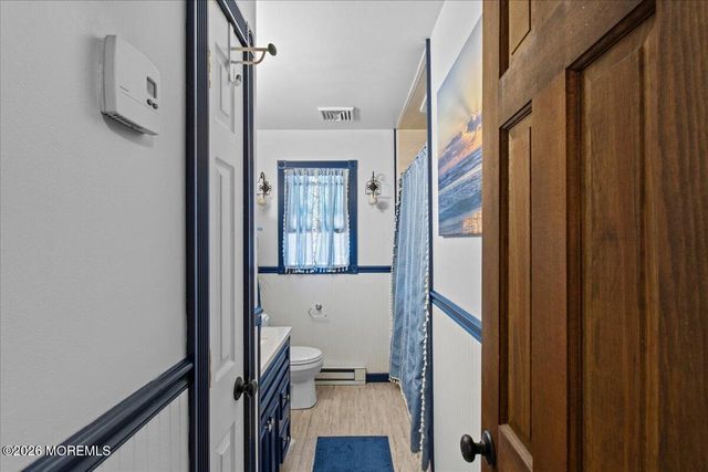 15 Sands Point Drive, Toms River, NJ 08755