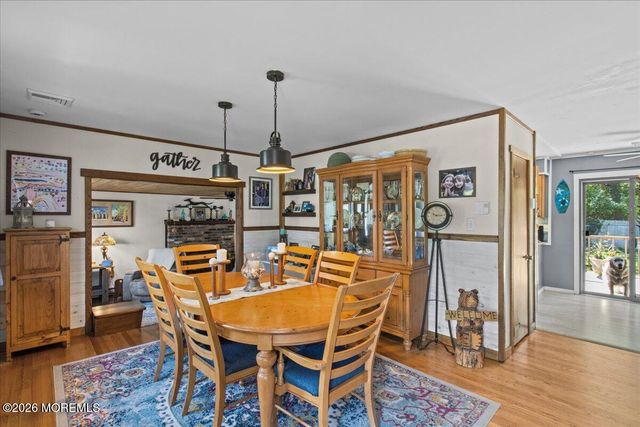 15 Sands Point Drive, Toms River, NJ 08755