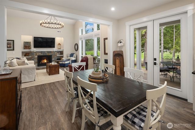 50 E Eastwood Lane, Union, WA 98592