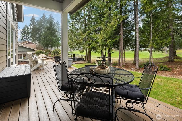 50 E Eastwood Lane, Union, WA 98592