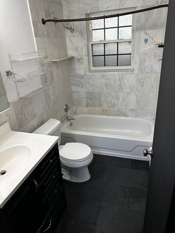 1193 Boylston St 1193, Newton, MA 02464