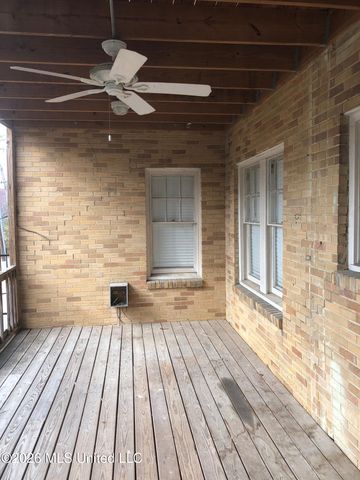 950 North Street, 12, Jackson, MS 39202
