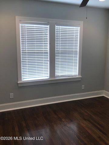 950 North Street, 12, Jackson, MS 39202