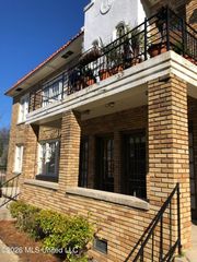 950 North Street, 12, Jackson, MS 39202
