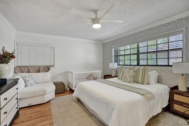 905 SE 12th Court 16, Fort Lauderdale, FL 33316