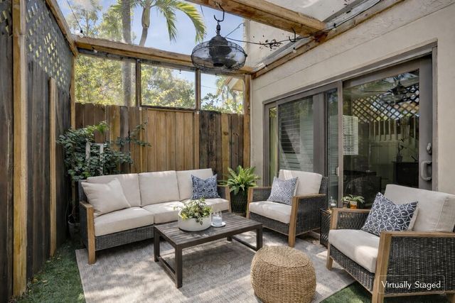 905 SE 12th Court 16, Fort Lauderdale, FL 33316