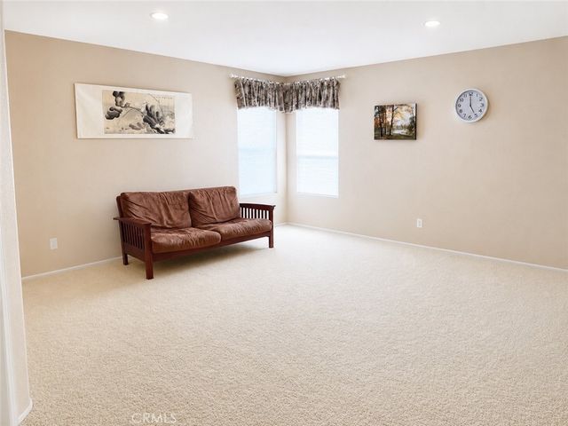 13104 Angeles Trail Way, Sylmar, CA 91342