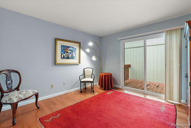 5515 Walnut Circle 42, West Bloomfield, MI 48322