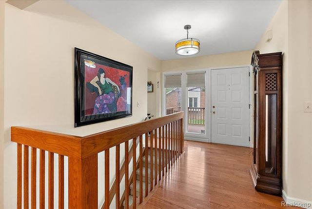 5515 Walnut Circle 42, West Bloomfield, MI 48322