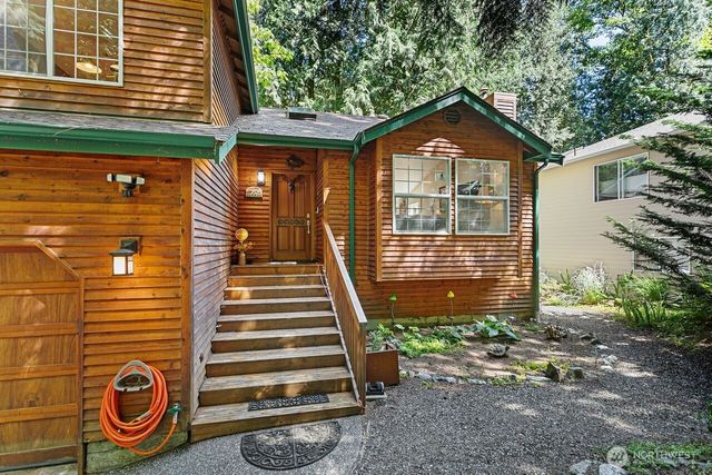 5 Valley Crest Way, Bellingham, WA 98229