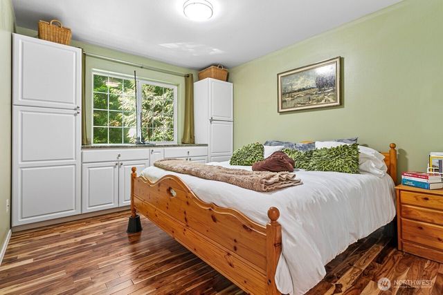 5 Valley Crest Way, Bellingham, WA 98229