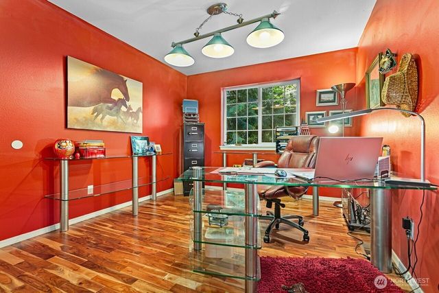 5 Valley Crest Way, Bellingham, WA 98229