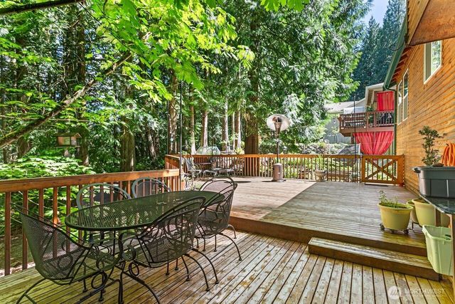 5 Valley Crest Way, Bellingham, WA 98229