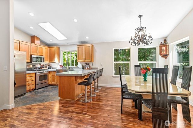 5 Valley Crest Way, Bellingham, WA 98229
