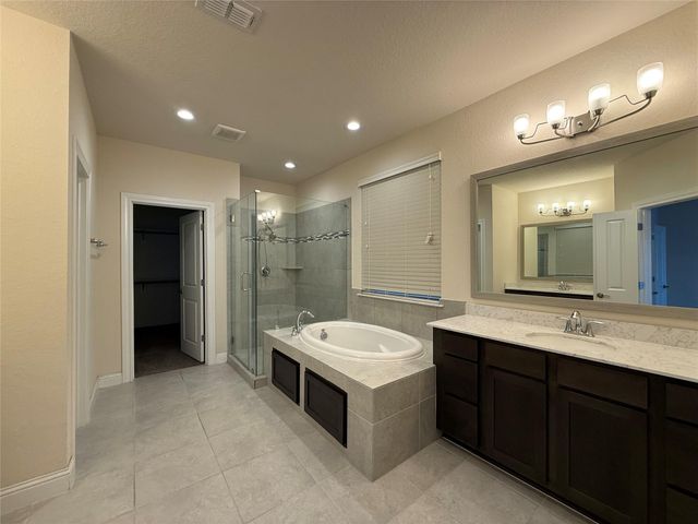 8415 Water Oak Pass Drive, Houston, TX 77055