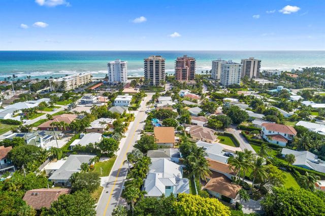 490 Mars Way, Juno Beach, FL 33408