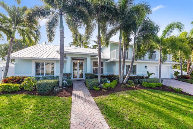 490 Mars Way, Juno Beach, FL 33408