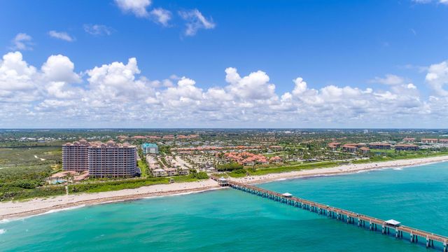 490 Mars Way, Juno Beach, FL 33408