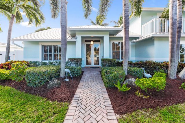 490 Mars Way, Juno Beach, FL 33408