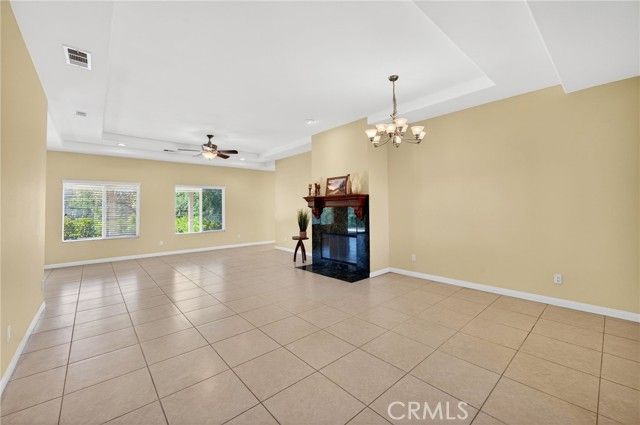 39475 Bruce Lane, Temecula, CA 92592