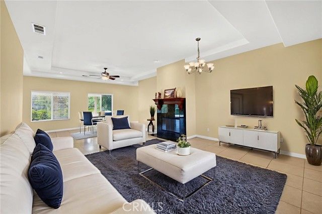 39475 Bruce Lane, Temecula, CA 92592